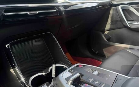 BMW X1, 2023 год, 3 100 000 рублей, 13 фотография