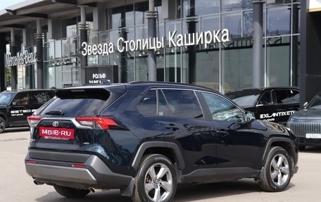 Toyota RAV4, 2019 год, 3 570 000 рублей, 5 фотография