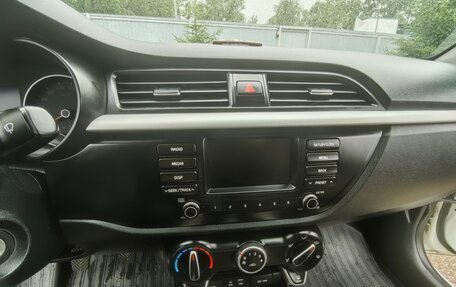 KIA Rio IV, 2020 год, 1 300 000 рублей, 10 фотография