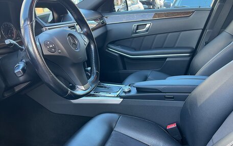 Mercedes-Benz E-Класс, 2011 год, 1 390 000 рублей, 9 фотография