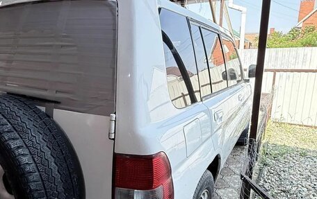 Mitsubishi Pajero iO, 1999 год, 450 000 рублей, 2 фотография