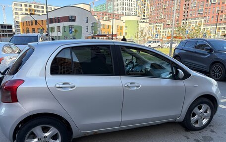 Toyota Yaris III рестайлинг, 2007 год, 475 000 рублей, 4 фотография
