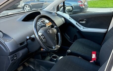 Toyota Yaris III рестайлинг, 2007 год, 475 000 рублей, 5 фотография