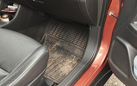 Mitsubishi Outlander III рестайлинг 3, 2012 год, 1 350 000 рублей, 7 фотография