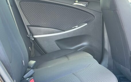 Hyundai Solaris II рестайлинг, 2013 год, 850 000 рублей, 19 фотография