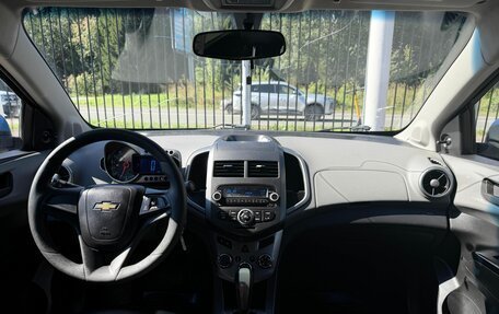 Chevrolet Aveo III, 2013 год, 829 000 рублей, 10 фотография