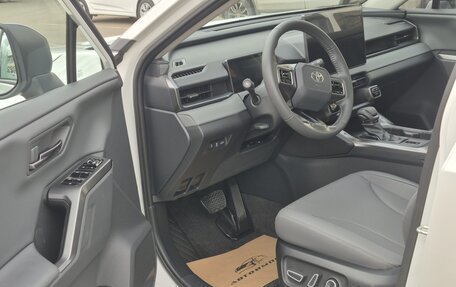 Toyota RAV4, 2026 год, 4 149 000 рублей, 21 фотография