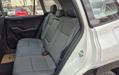 Toyota RAV4, 2026 год, 4 149 000 рублей, 33 фотография