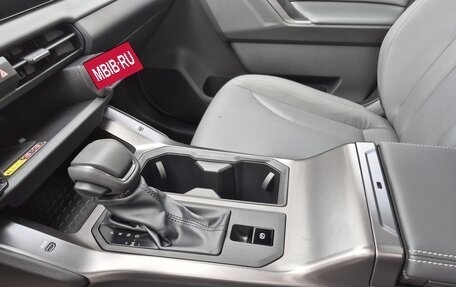 Toyota RAV4, 2026 год, 4 149 000 рублей, 29 фотография