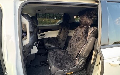 KIA Carnival, 2023 год, 3 730 000 рублей, 9 фотография