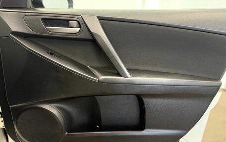 Mazda 3, 2013 год, 850 000 рублей, 20 фотография