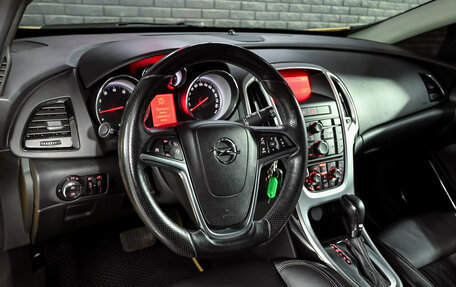 Opel Astra J, 2013 год, 950 000 рублей, 11 фотография