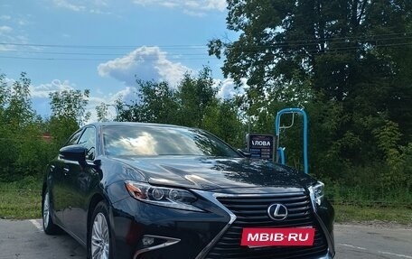 Lexus ES VII, 2016 год, 2 390 000 рублей, 1 фотография