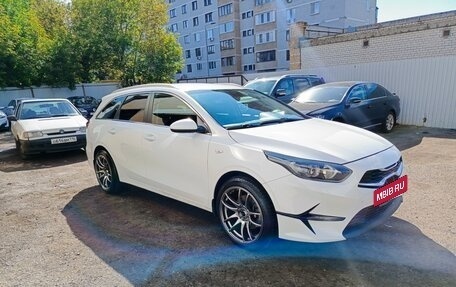 KIA cee'd III, 2021 год, 1 399 999 рублей, 2 фотография