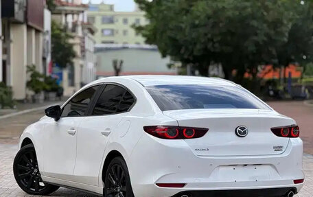 Mazda 3, 2022 год, 1 650 000 рублей, 6 фотография