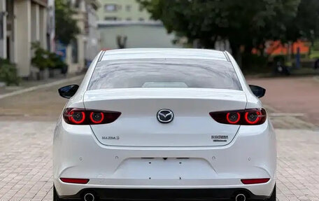 Mazda 3, 2022 год, 1 650 000 рублей, 7 фотография