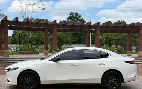 Mazda 3, 2022 год, 1 650 000 рублей, 3 фотография