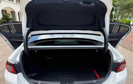 Mazda 3, 2022 год, 1 650 000 рублей, 8 фотография