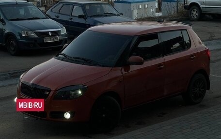 Skoda Fabia II, 2009 год, 490 000 рублей, 3 фотография
