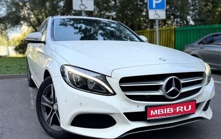 Mercedes-Benz C-Класс, 2016 год, 2 350 000 рублей, 1 фотография