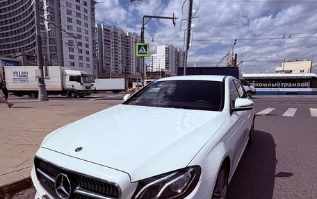 Mercedes-Benz E-Класс, 2018 год, 3 600 000 рублей, 6 фотография
