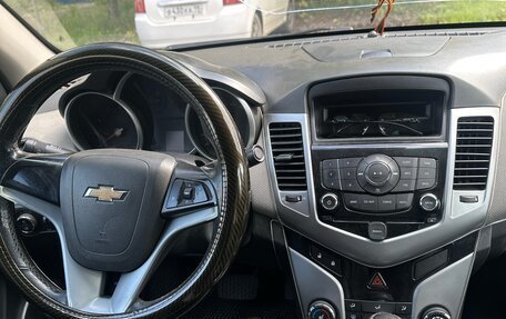 Chevrolet Cruze II, 2012 год, 600 000 рублей, 4 фотография