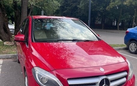 Mercedes-Benz B-Класс, 2012 год, 1 000 000 рублей, 2 фотография