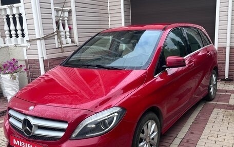 Mercedes-Benz B-Класс, 2012 год, 1 000 000 рублей, 3 фотография