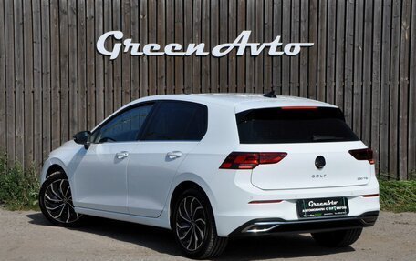 Volkswagen Golf VIII, 2022 год, 2 450 000 рублей, 3 фотография