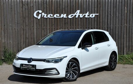 Volkswagen Golf VIII, 2022 год, 2 450 000 рублей, 1 фотография
