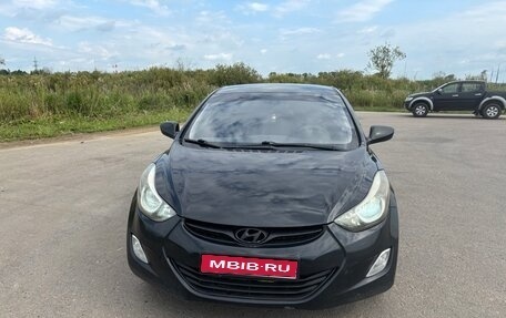Hyundai Elantra V, 2012 год, 850 000 рублей, 1 фотография