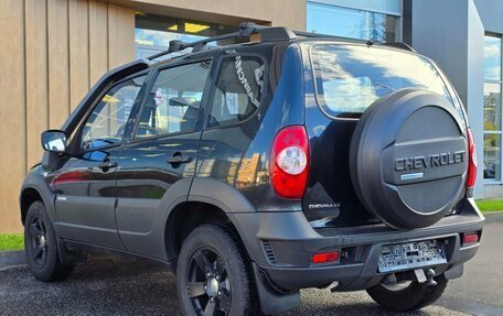 Chevrolet Niva I рестайлинг, 2013 год, 550 000 рублей, 4 фотография
