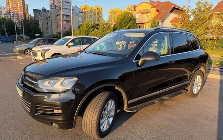 Volkswagen Touareg III, 2014 год, 2 350 000 рублей, 2 фотография