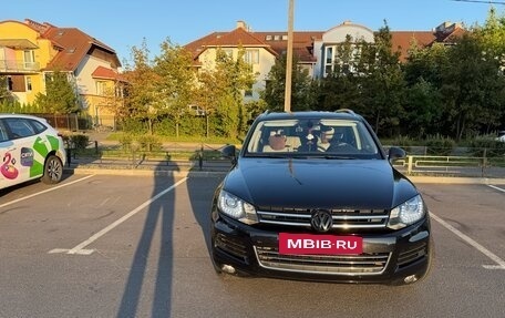 Volkswagen Touareg III, 2014 год, 2 350 000 рублей, 5 фотография