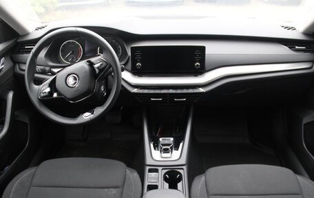 Skoda Octavia IV, 2021 год, 2 750 000 рублей, 2 фотография