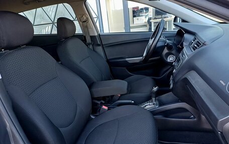 KIA Rio III рестайлинг, 2016 год, 989 000 рублей, 20 фотография