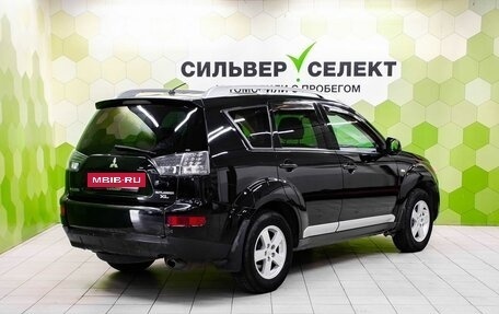 Mitsubishi Outlander III рестайлинг 3, 2007 год, 950 000 рублей, 2 фотография