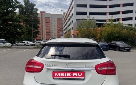 Mercedes-Benz GLA, 2014 год, 1 950 000 рублей, 4 фотография