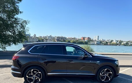 Volkswagen Touareg III, 2021 год, 6 700 000 рублей, 5 фотография