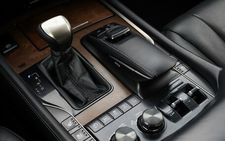 Lexus LX III, 2017 год, 6 299 000 рублей, 17 фотография