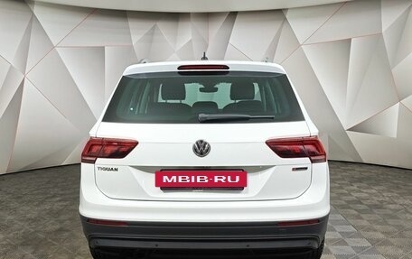 Volkswagen Tiguan II, 2020 год, 2 391 000 рублей, 8 фотография