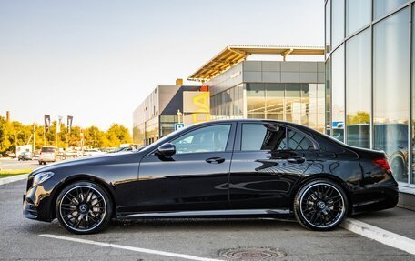 Mercedes-Benz E-Класс, 2019 год, 2 848 000 рублей, 4 фотография