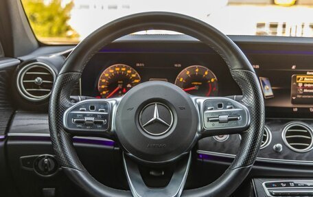 Mercedes-Benz E-Класс, 2019 год, 2 848 000 рублей, 18 фотография