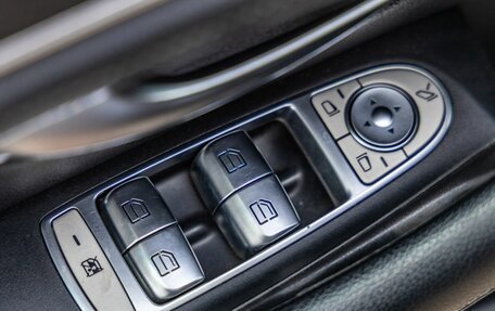 Mercedes-Benz E-Класс, 2019 год, 2 848 000 рублей, 16 фотография