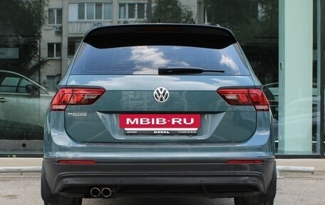 Volkswagen Tiguan II, 2019 год, 2 450 000 рублей, 6 фотография