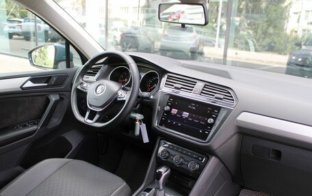 Volkswagen Tiguan II, 2019 год, 2 450 000 рублей, 9 фотография