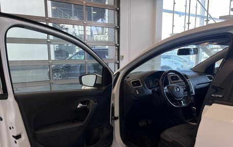 Volkswagen Polo VI (EU Market), 2016 год, 1 360 000 рублей, 18 фотография