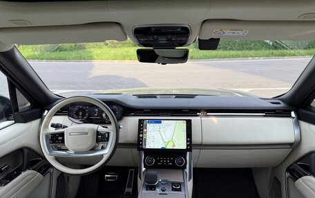 Land Rover Range Rover IV рестайлинг, 2022 год, 14 700 000 рублей, 3 фотография