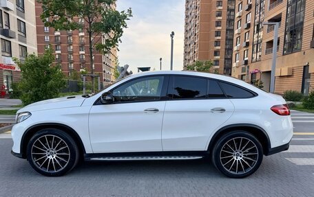Mercedes-Benz GLE Coupe AMG, 2017 год, 4 000 000 рублей, 5 фотография