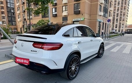 Mercedes-Benz GLE Coupe AMG, 2017 год, 4 000 000 рублей, 3 фотография